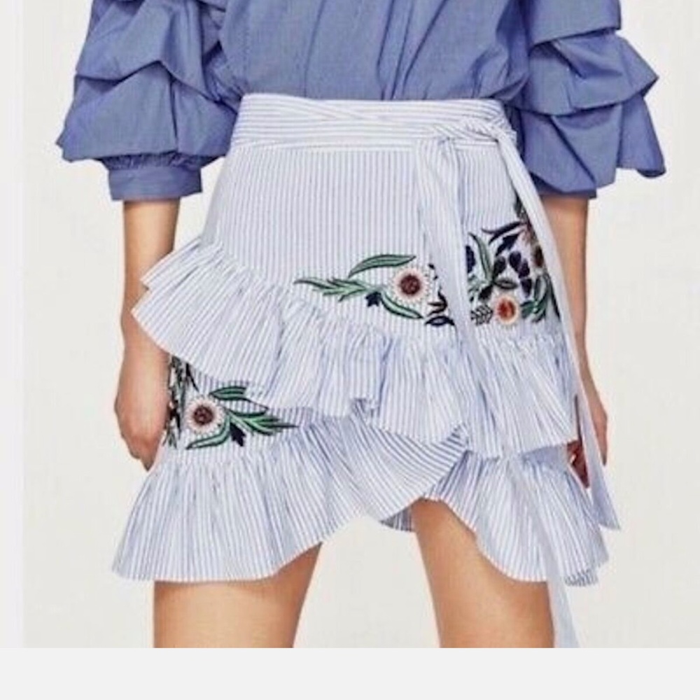 Chic Blue Ruffled Skirt with Floral Embroidery